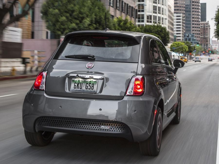  Fiat 500e eSport 2013 года  (фото 9 из 9)